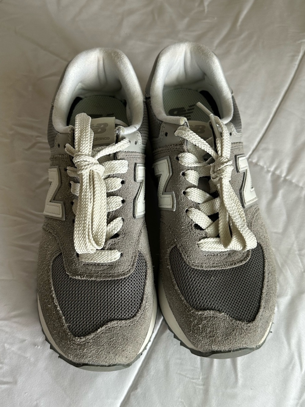 New Balance 574 - Picture 3 of 9